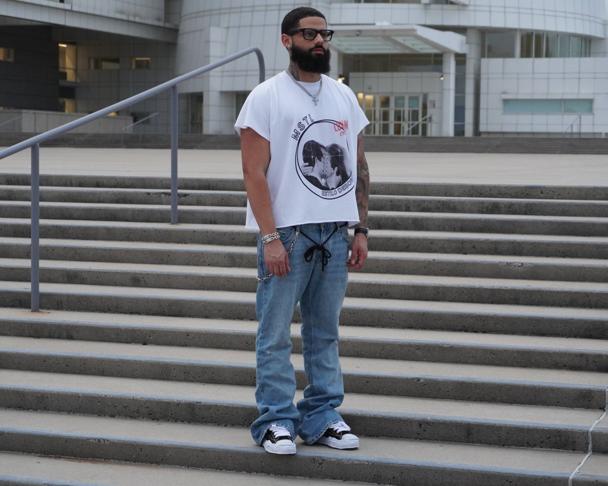 LOVE IN CHAOS TEE