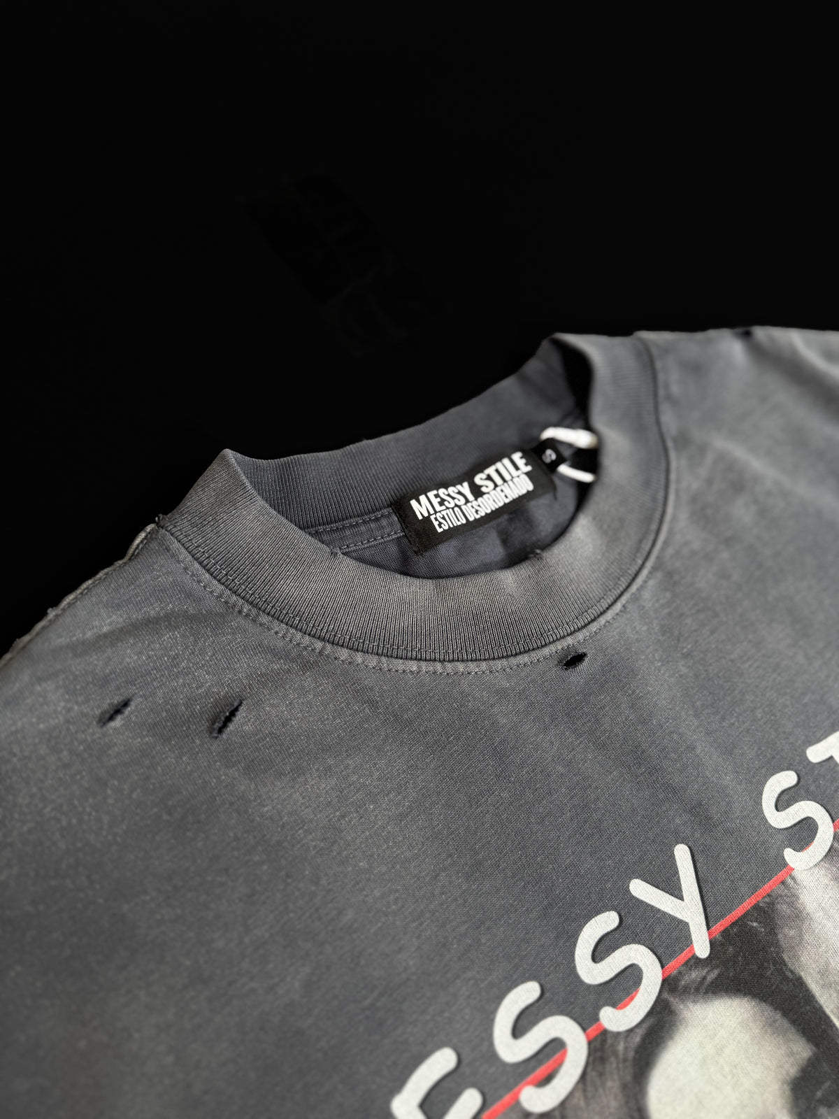 DAMAGED ROMANCE TEE