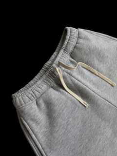 CROPPED SWEATPANTS